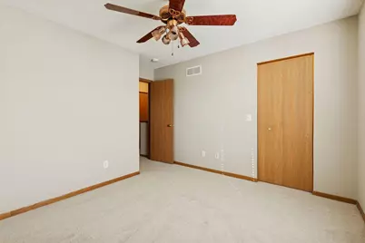 15515 Flyboat Lane #173, Apple Valley, MN 55124 - Photo 17