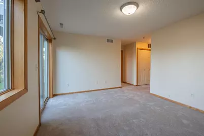 8382 Cedarview Circle, Savage, MN 55378 - Photo 23