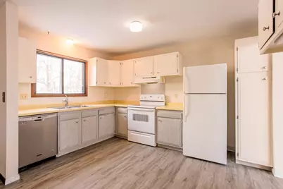 15857 27th Avenue N, Plymouth, MN 55447 - Photo 5