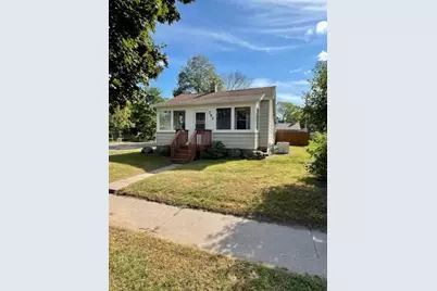 753 W King Street, Winona, MN 55987 - Photo 1