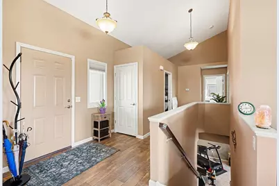 1042 Wyncrest Court, Woodbury, MN 55129 - Photo 3