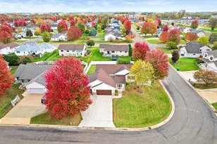 1150 Clover Ln SE, Owatonna, MN 55060 - Photo 1