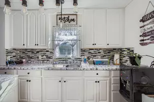 20685 Howland Ave W, Lakeville, MN 55044 - Photo 11