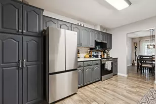 609 E Welco Dr, Montgomery, MN 56069 - Photo 9