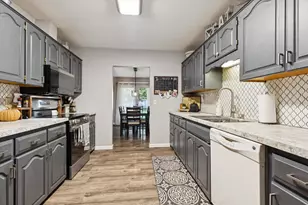 609 E Welco Dr, Montgomery, MN 56069 - Photo 7