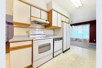 1812 America Court NW, Bemidji, MN 56601 - Photo 5