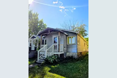 2825 4th Avenue E, Hibbing, MN 55746 - Photo 1