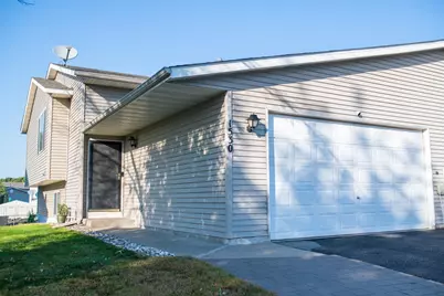 1530 McIntosh Circle, Shakopee, MN 55379 - Photo 1