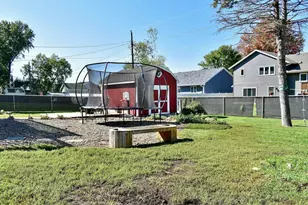 240 6th St SW, Plainview, MN 55964 - Photo 25