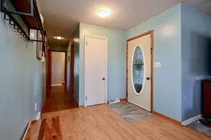 240 6th St SW, Plainview, MN 55964 - Photo 3