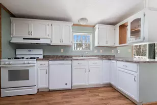 11 Korda Dr, Duluth, MN 55808 - Photo 9