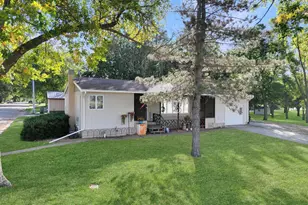 122 N Wallace St, Ivanhoe, MN 56142 - Photo 1