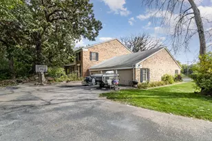 1345 Crestridge Ln, Eagan, MN 55123 - Photo 21