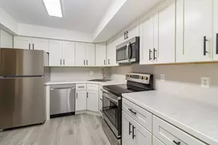 1345 Crestridge Ln, Eagan, MN 55123 - Photo 9