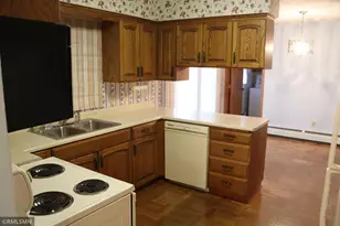 528 Old Trail Rd, Barry, MN 55037 - Photo 11