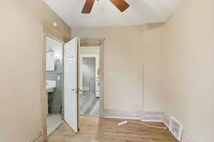 1911 E 35th St, Minneapolis, MN 55407 - Photo 13