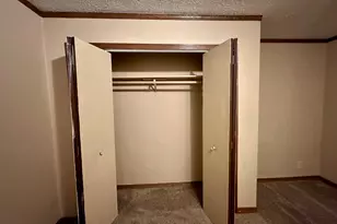 820 N Cedar St, Luverne, MN 56156 - Photo 5