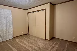 820 N Cedar St, Luverne, MN 56156 - Photo 7