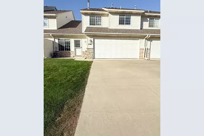 2367 Cascade Drive, Shakopee, MN 55379 - Photo 1