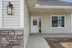 741 St James Cir, Litchfield, MN 55355 - Photo 17