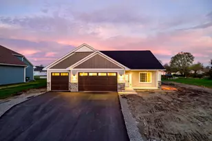 741 St James Cir, Litchfield, MN 55355 - Photo 1