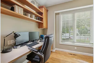 3812 Cedar Lake Place, Minneapolis, MN 55416 - Photo 25