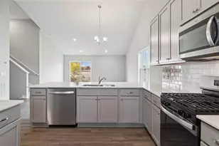 1634 Denali Dr, Shakopee, MN 55379 - Photo 5