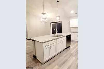 1044 Cullen Street, Saint Peter, MN 56082 - Photo 9