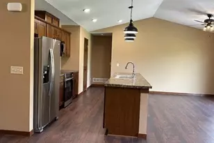 1560 Gray Fox Dr NE, Owatonna, MN 55060 - Photo 19