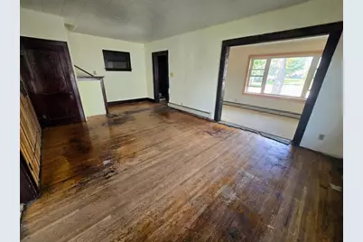 109 5th Avenue SE, Pipestone, MN 56164 - Photo 11