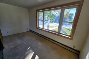 109 5th Ave SE, Pipestone, MN 56164 - Photo 9