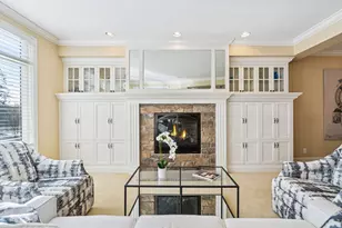 296 Grace Pointe Ct, Wayzata, MN 55391 - Photo 11