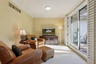 296 Grace Pointe Ct, Wayzata, MN 55391 - Photo 35