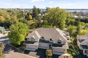 296 Grace Pointe Ct, Wayzata, MN 55391 - Photo 1