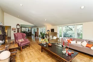 2011 Merrihills Dr SW, Rochester, MN 55902 - Photo 9