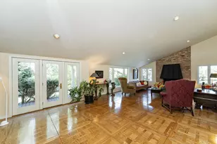 2011 Merrihills Dr SW, Rochester, MN 55902 - Photo 11