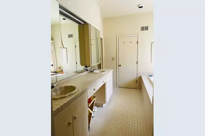 2011 Merrihills Drive SW, Rochester, MN 55902 - Photo 35