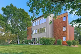 4825 Babcock Trail, Inver Grove Heights, MN 55077 - Photo 43