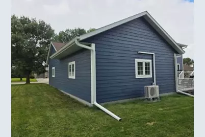 728 5th Street NW, Clara City, MN 56222 - Photo 3