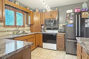 101 Parkview Dr, Lake Benton, MN 56149 - Photo 11