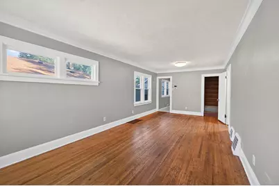 834 Iroquois Avenue, Saint Paul, MN 55119 - Photo 5