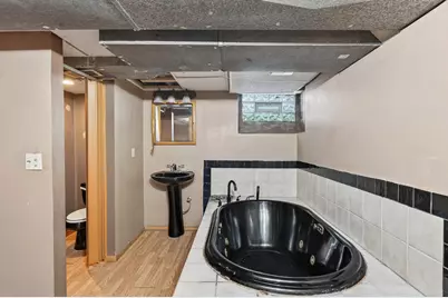 834 Iroquois Avenue, Saint Paul, MN 55119 - Photo 25