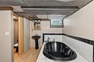 834 Iroquois Ave, Saint Paul, MN 55119 - Photo 25