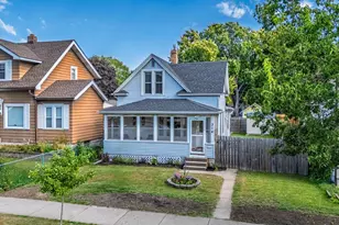 314 Osceola Ave S, Saint Paul, MN 55102 - Photo 1