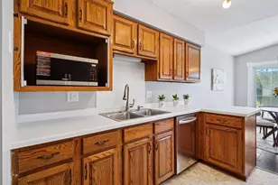 3742 Gershwin Ave N, Oakdale, MN 55128 - Photo 21