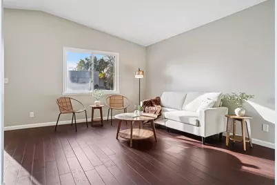 3742 Gershwin Avenue N, Oakdale, MN 55128 - Photo 7