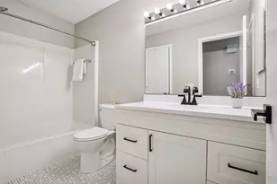 3742 Gershwin Ave N, Oakdale, MN 55128 - Photo 29