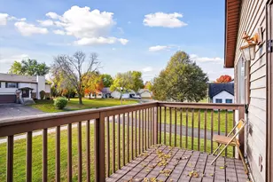 3742 Gershwin Ave N, Oakdale, MN 55128 - Photo 17