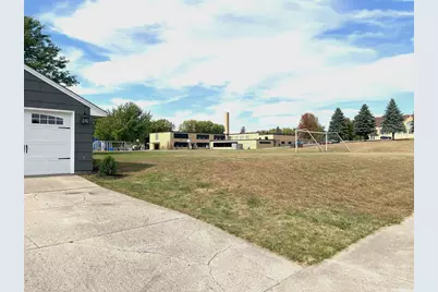 944 S Hampton Street, Fairmont, MN 56031 - Photo 51