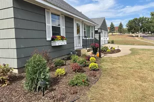 944 S Hampton St, Fairmont, MN 56031 - Photo 45